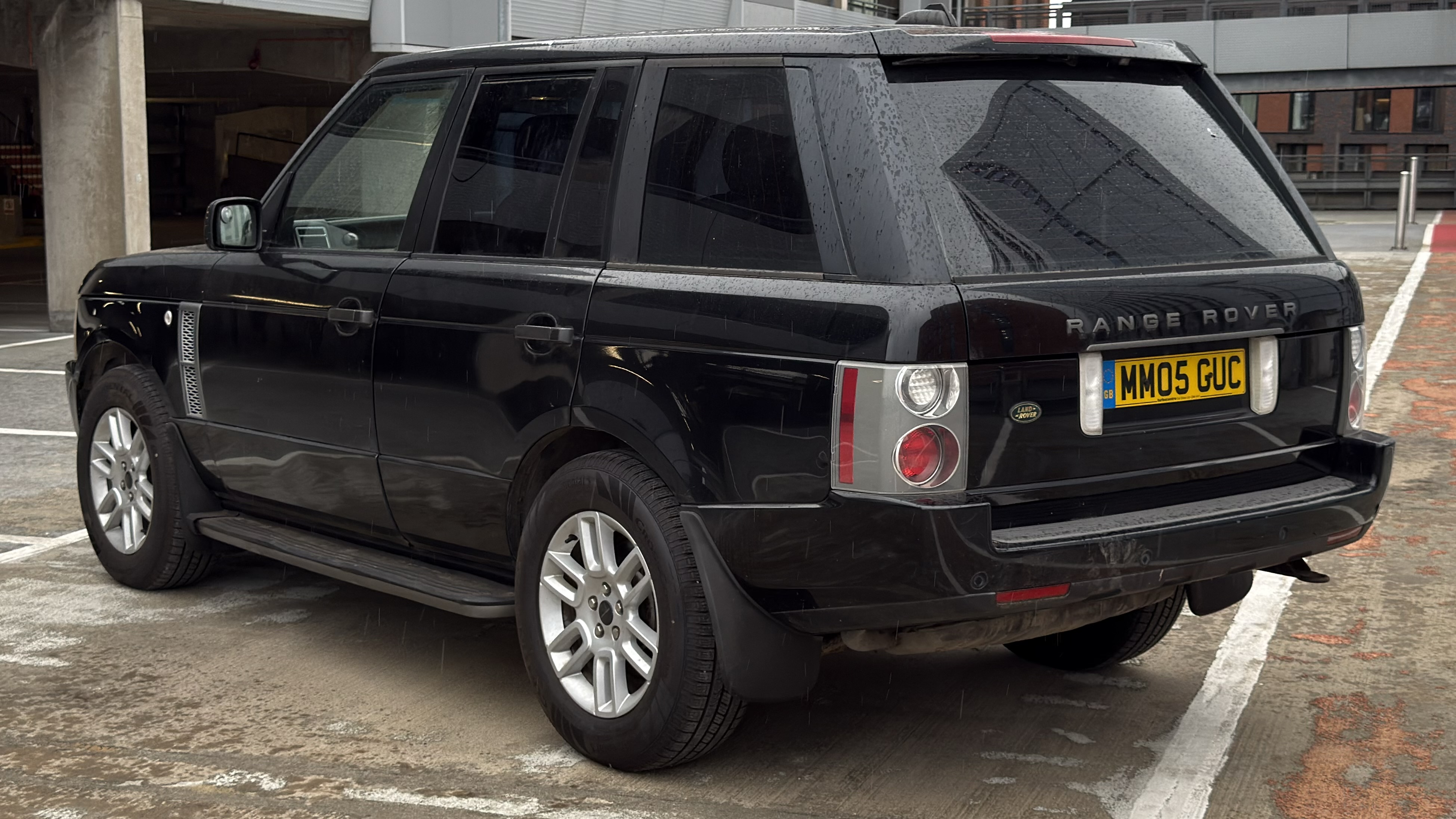 Land Rover Range Rover 4.4 V8 Vogue SE Auto 4WD Euro 4 5dr (2005)