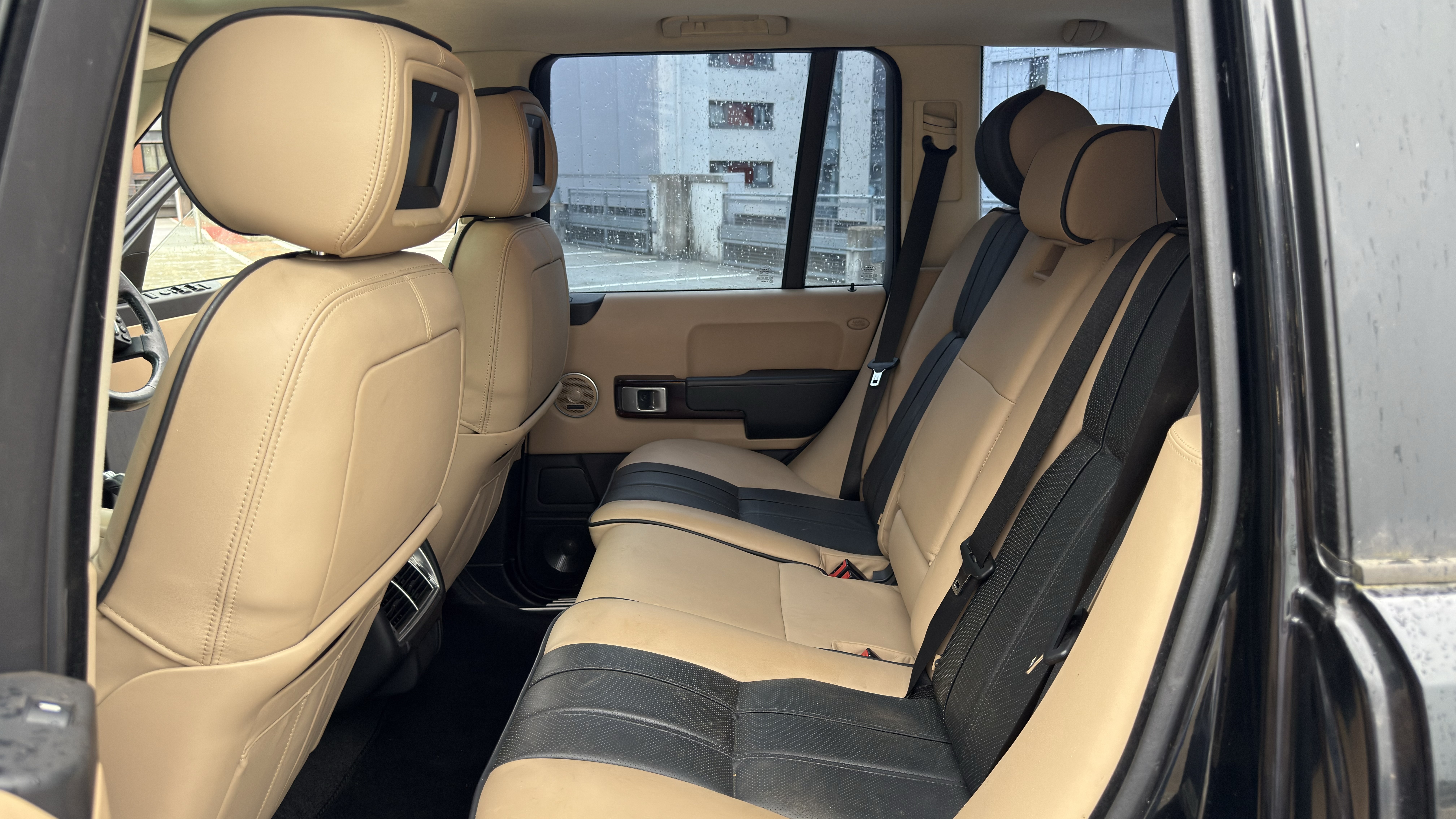 Land Rover Range Rover 4.4 V8 Vogue SE Auto 4WD Euro 4 5dr (2005)
