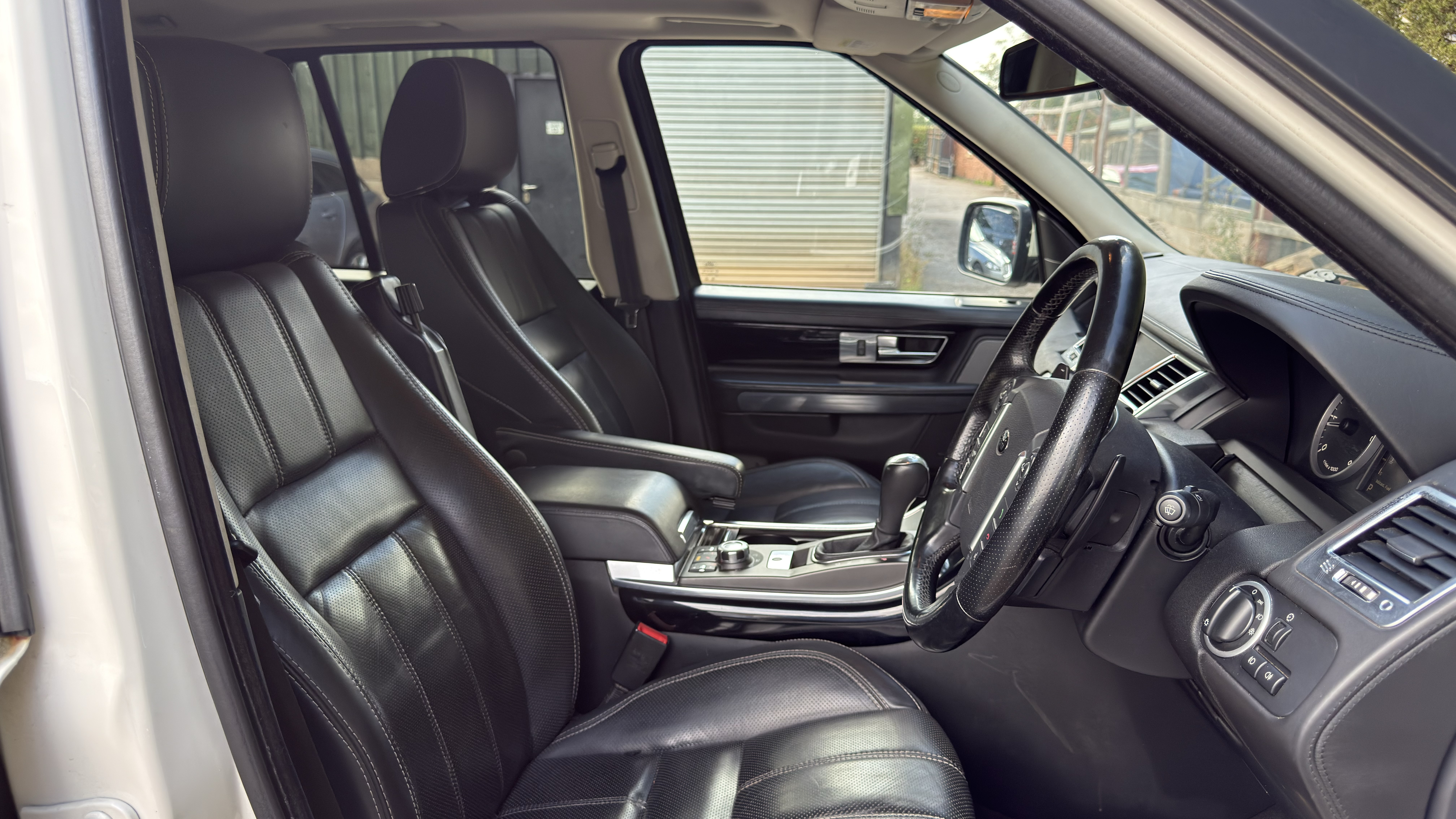 Land Rover Range Rover Sport 3.6 TD V8 HSE CommandShift 4WD (2010)