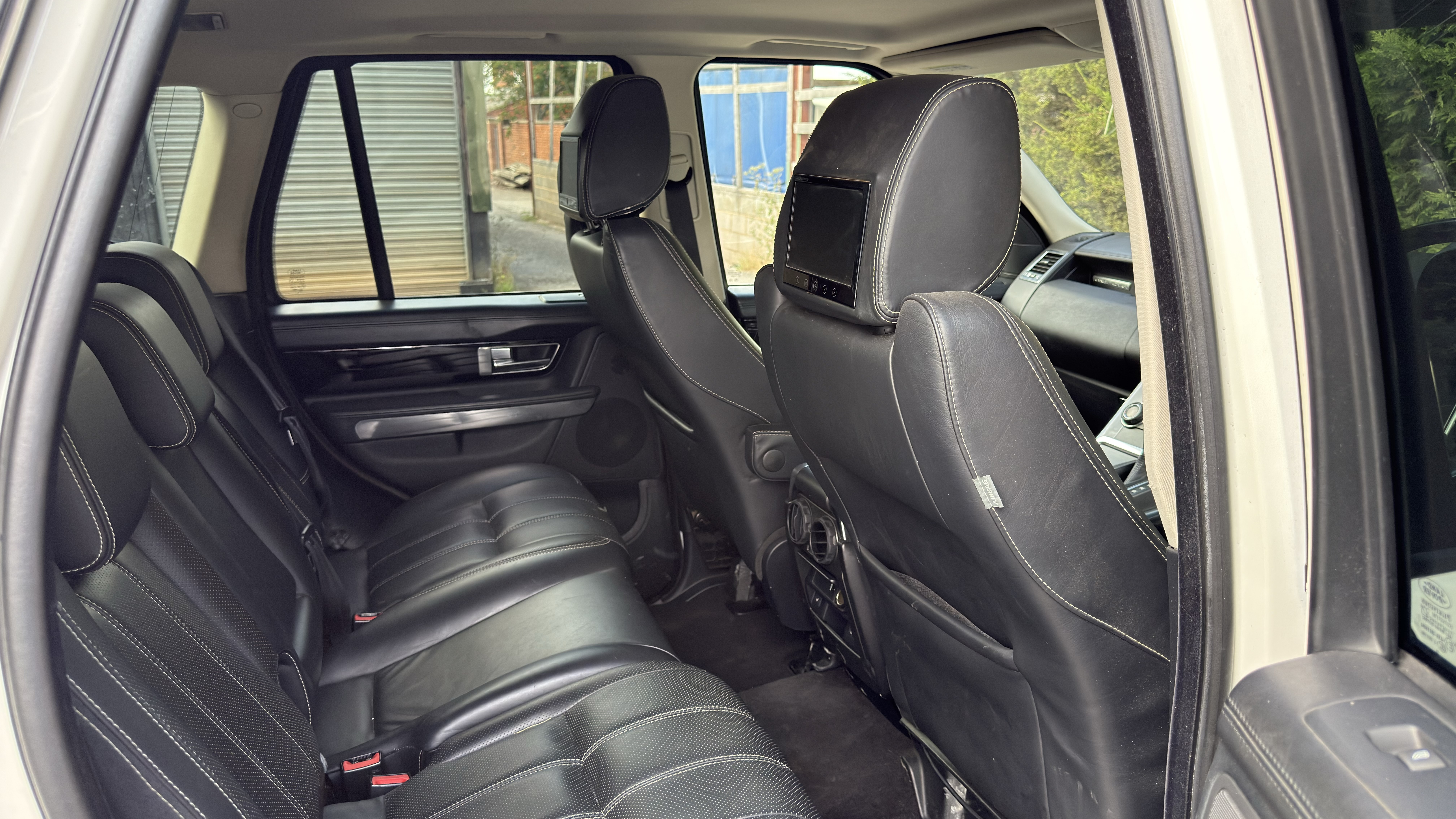 Land Rover Range Rover Sport 3.6 TD V8 HSE CommandShift 4WD (2010)
