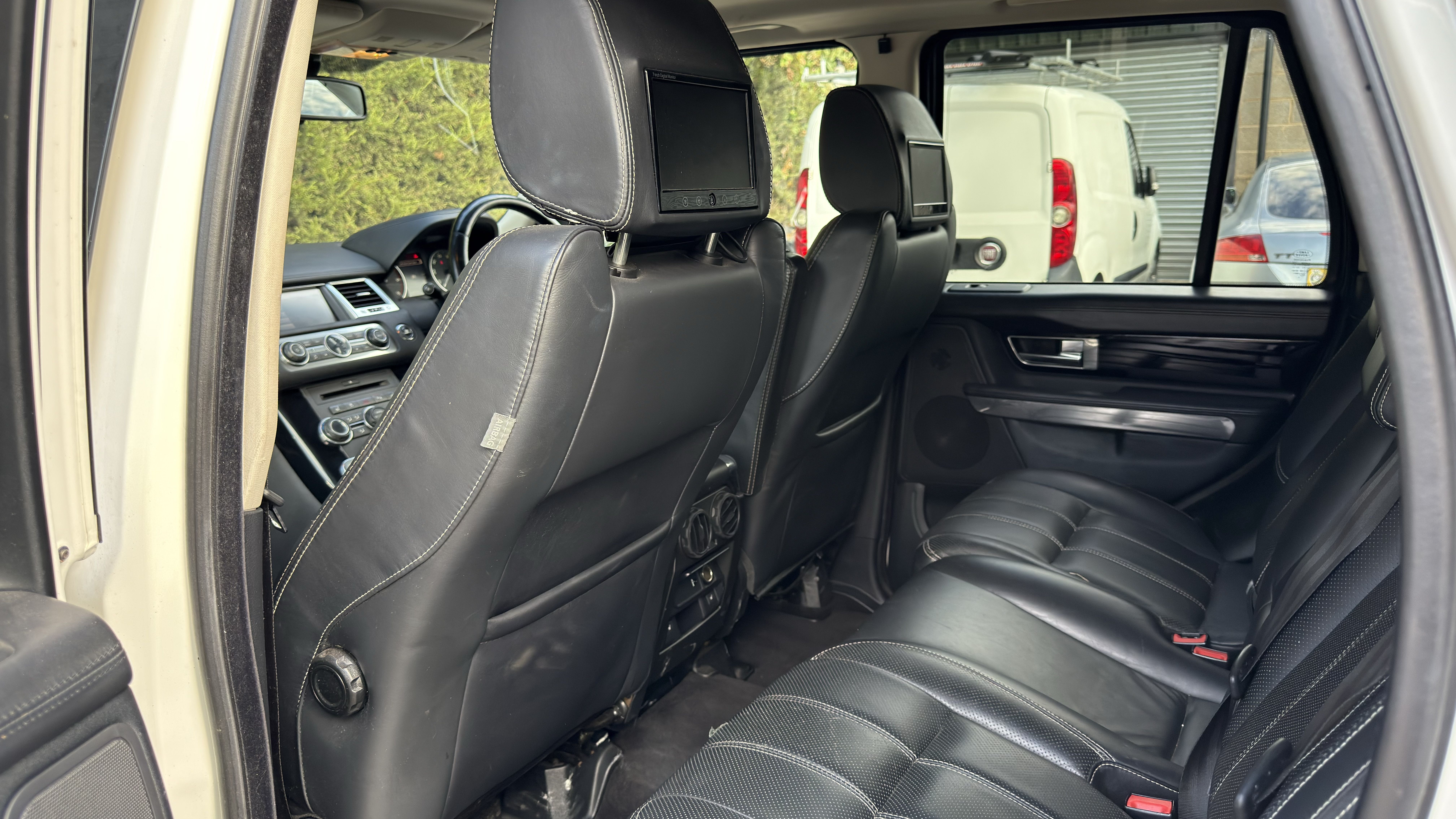 Land Rover Range Rover Sport 3.6 TD V8 HSE CommandShift 4WD (2010)