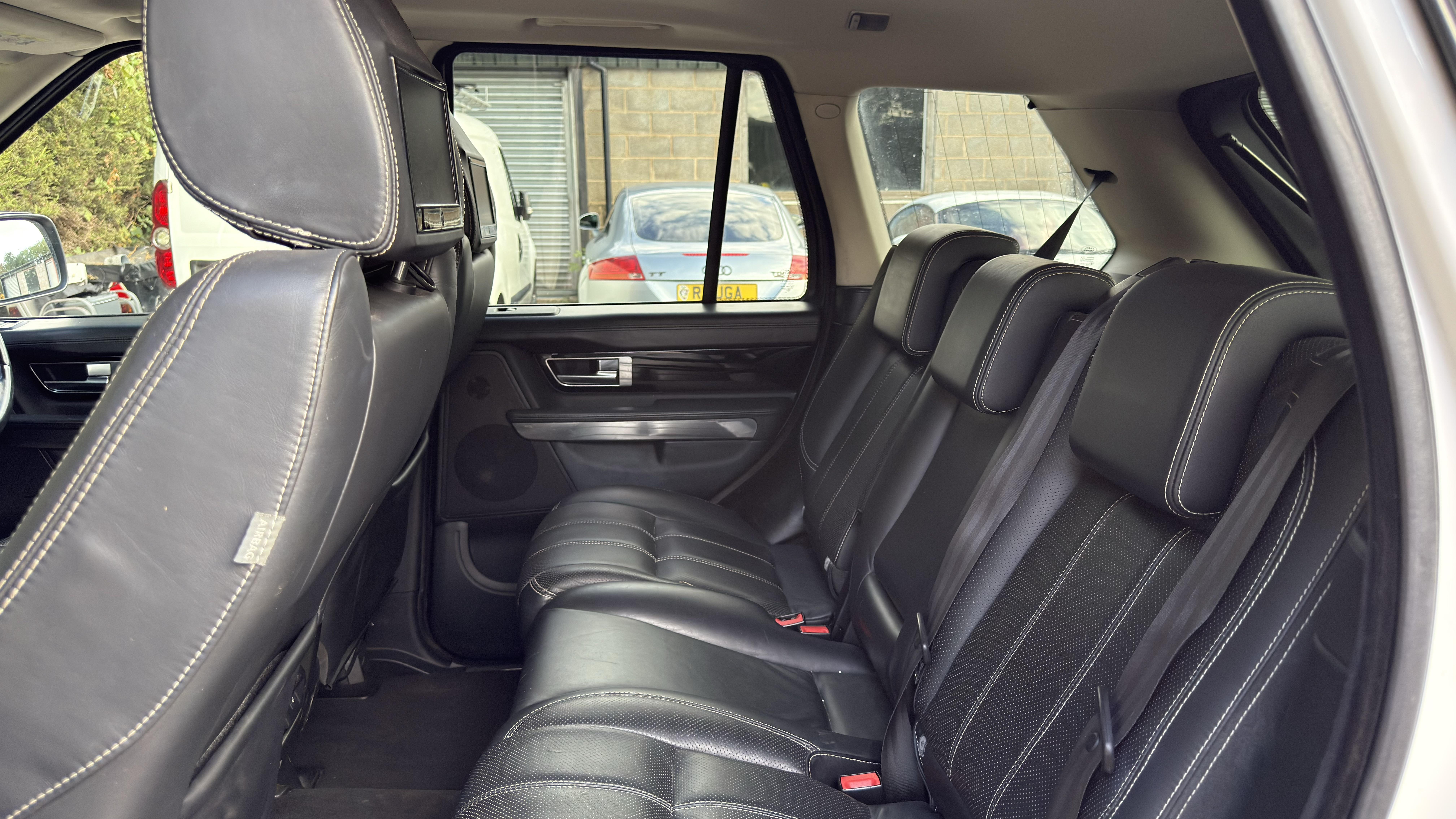 Land Rover Range Rover Sport 3.6 TD V8 HSE CommandShift 4WD (2010)