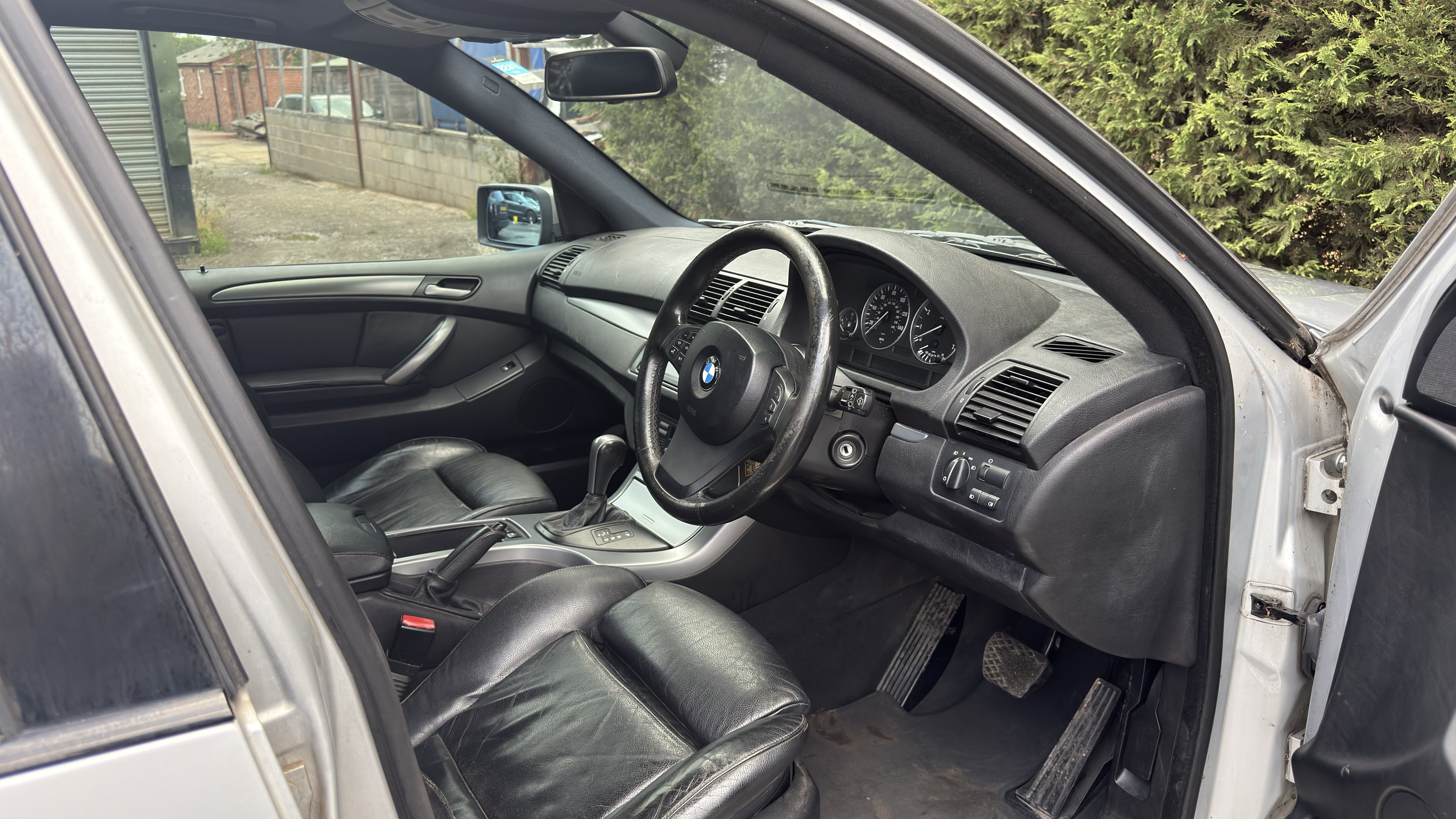 BMW X5 3.0i Sport Exclusive Edition Auto 4WD Euro 3 (2005)