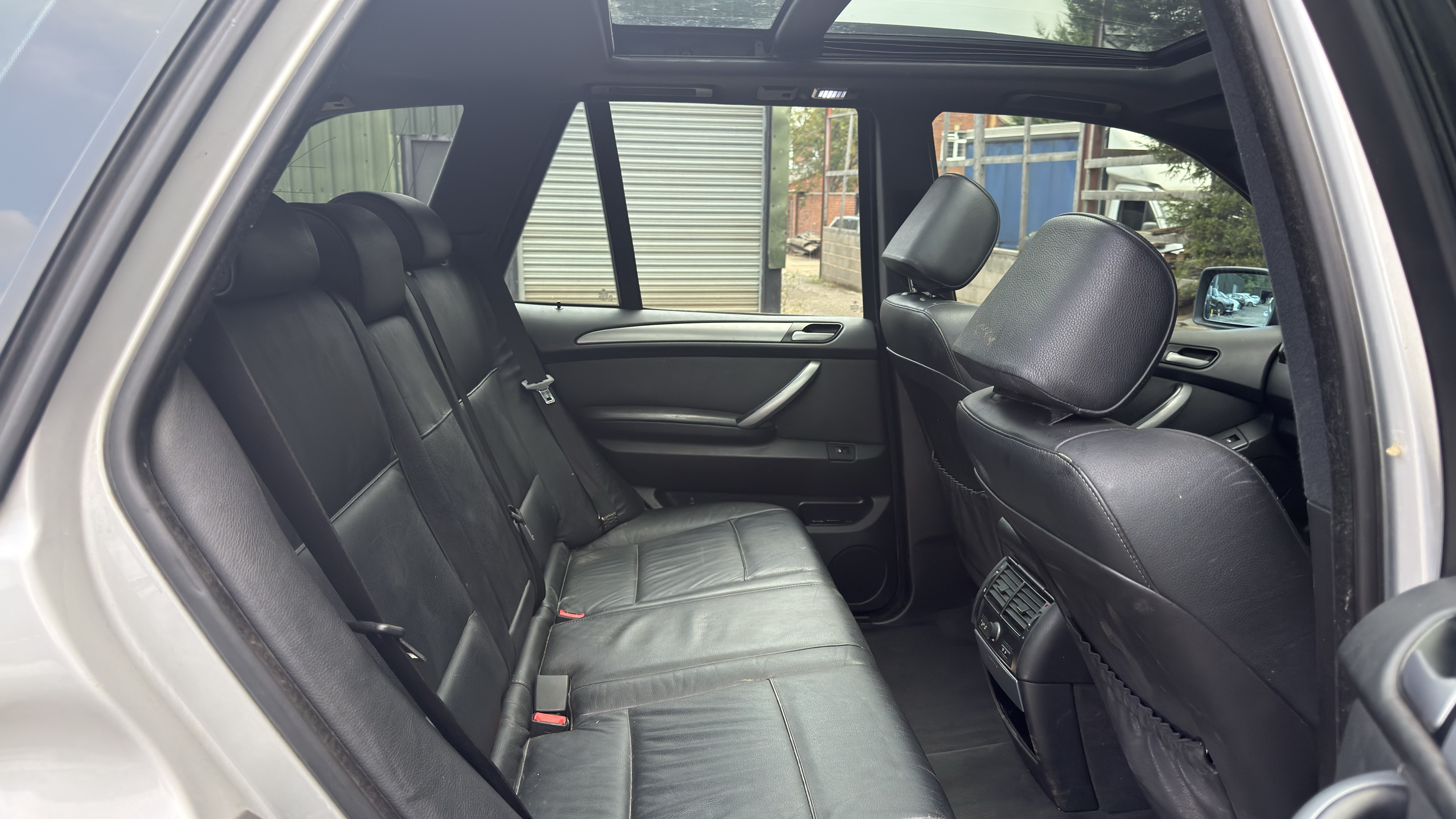 BMW X5 3.0i Sport Exclusive Edition Auto 4WD Euro 3 (2005)