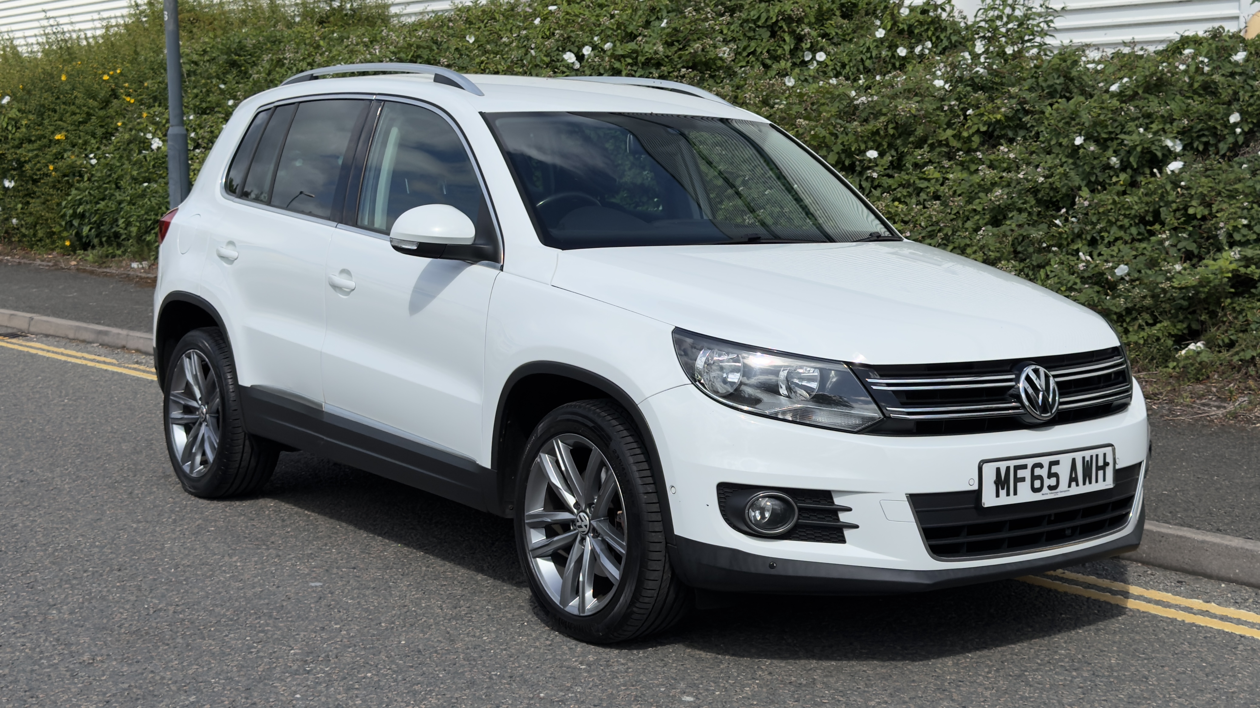 Volkswagen Tiguan (2015)
